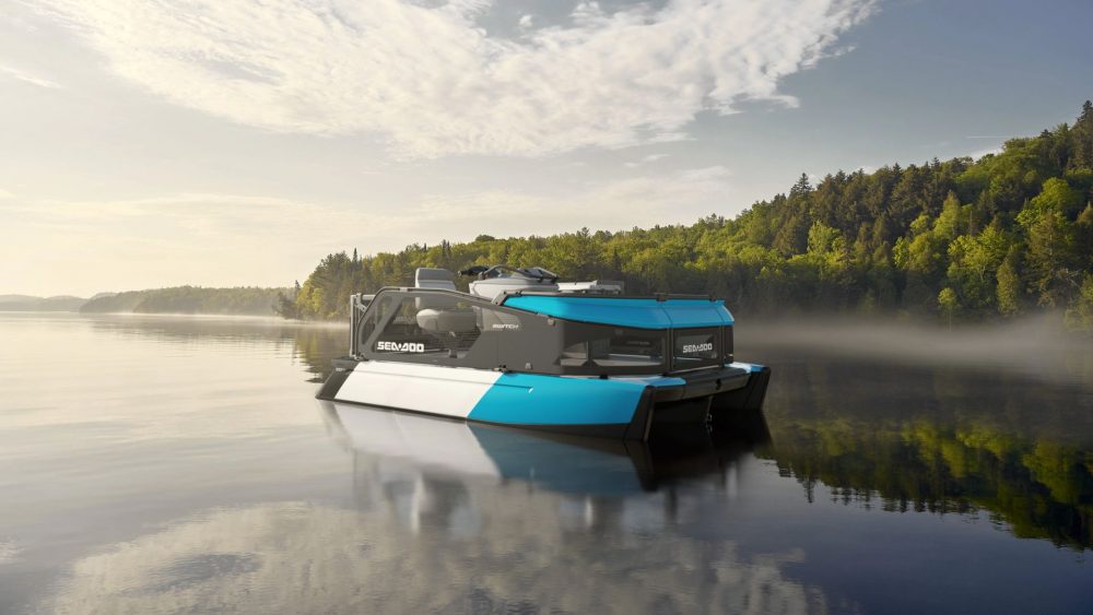 2022 Sea-Doo Switch Compact is an affordable, innovative pontoon.
